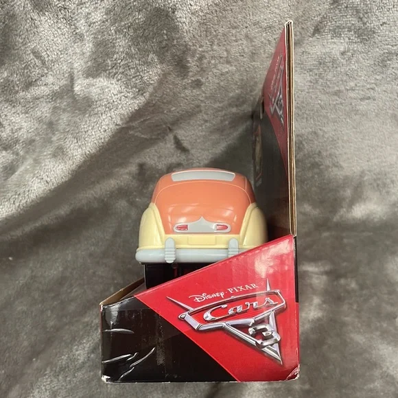 2016 Disney Pixar Cars 3 Funny Talkers Louise Nash with 10 Movie Phrases NIP